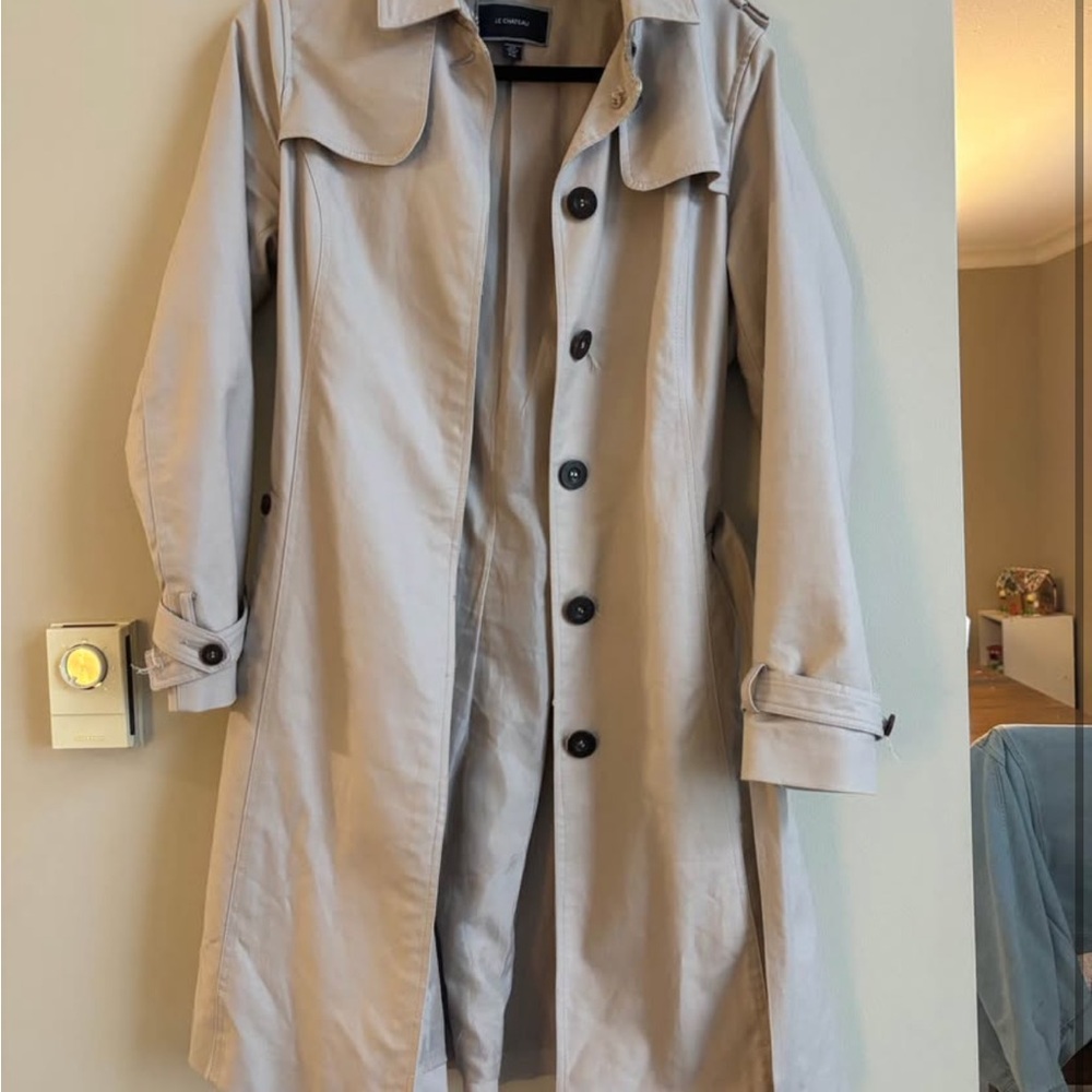 le chateau Classic Beige Trench Coat - Picture 2 of 7